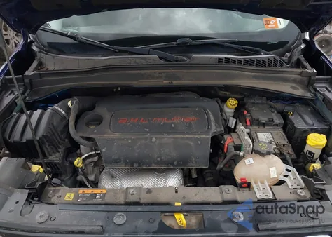 2016 Jeep Renegade Latitude z USA, uszkodzony, nr VIN ZACCJBBT0GPC86594